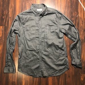Men’s express button down size medium
